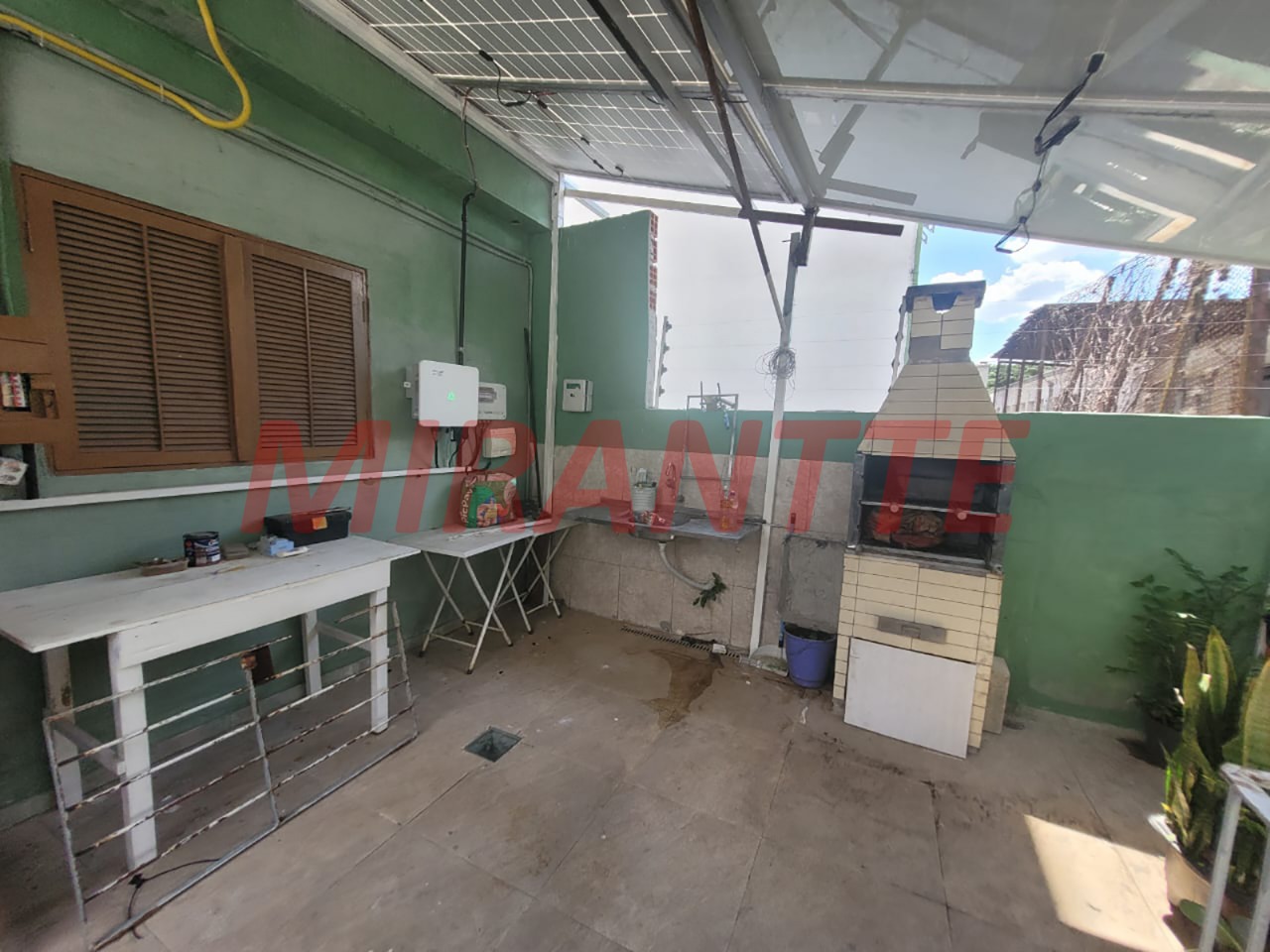 Sobrado de 230m² com 4 quartos em Santana
