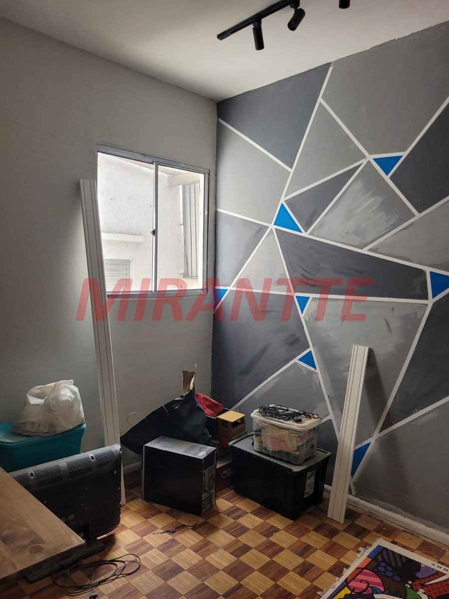 Sobrado de 230m² com 4 quartos em Santana