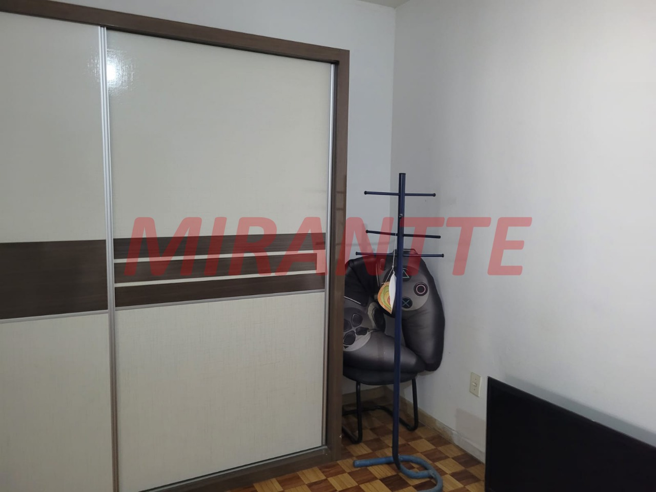 Sobrado de 230m² com 4 quartos em Santana