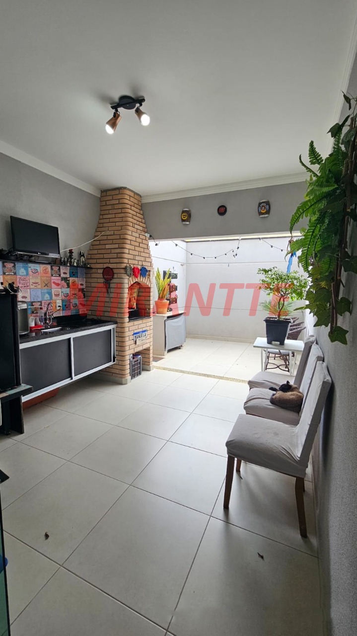 Sobrado de 126m² com 3 quartos em Imirim