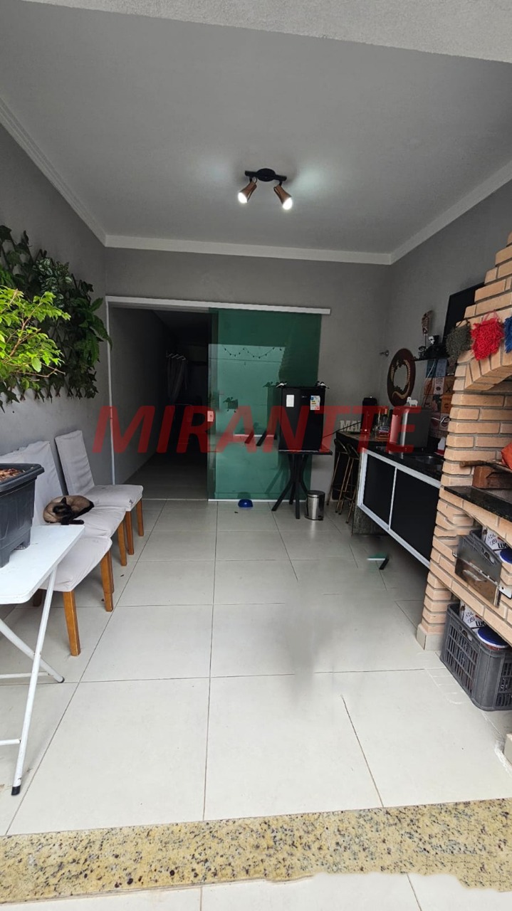 Sobrado de 126m² com 3 quartos em Imirim