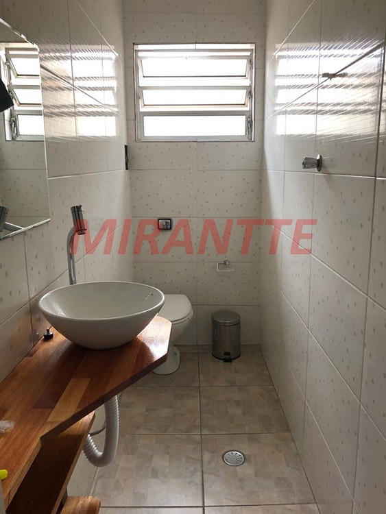 Sobrado de 250m² com 4 quartos em Jardim Catarina