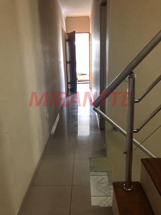 Sobrado de 250m² com 4 quartos em Jardim Catarina