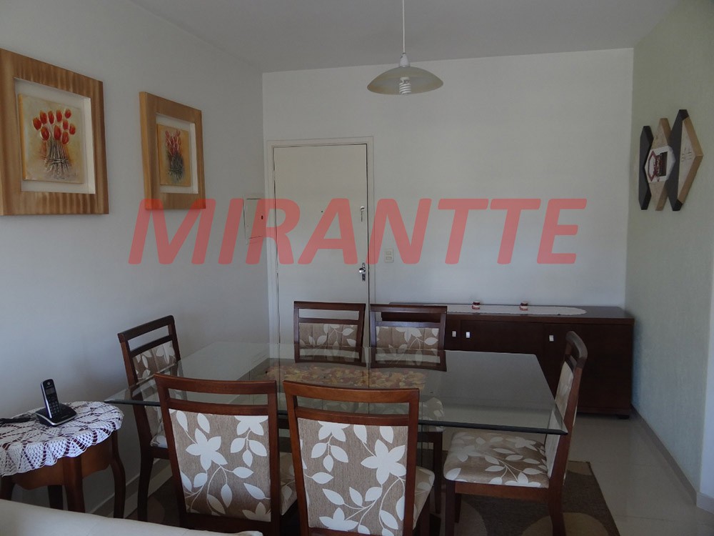 Apartamento de 67m² com 2 quartos em Jardim Ivana