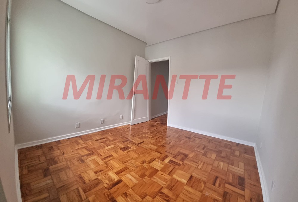 Sobrado de 125m² com 2 quartos em Água Fria