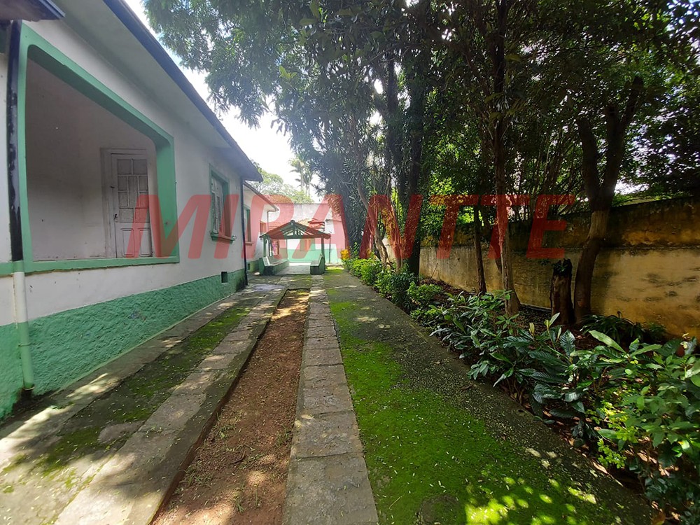 Casa terrea de 600m² com 10 quartos em Tremembe