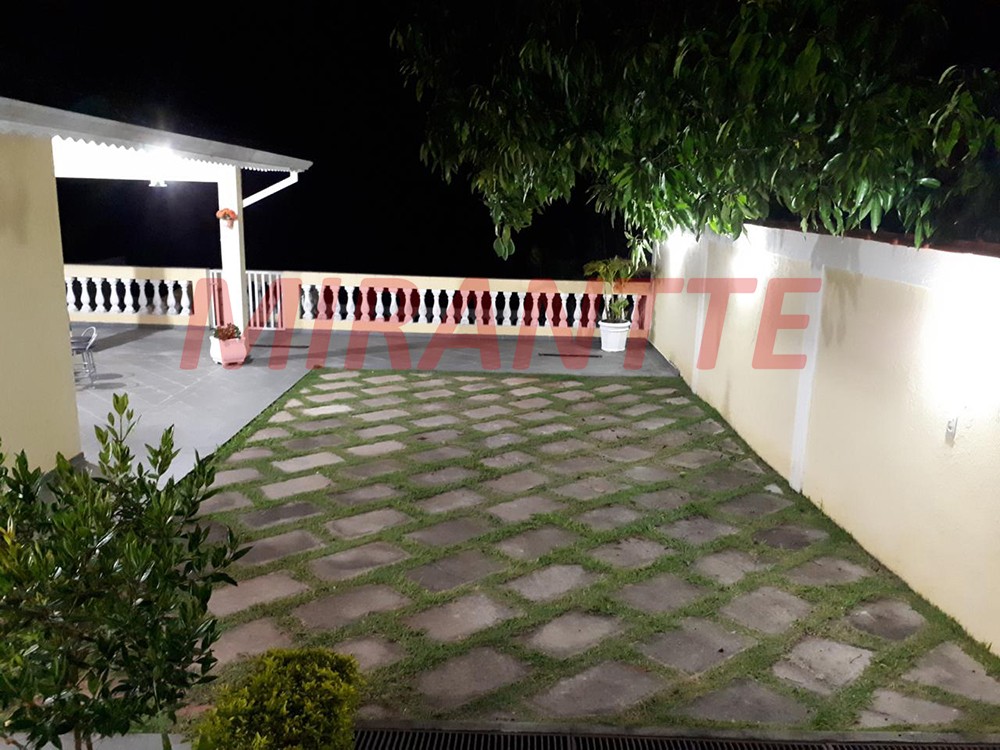 ChÁcara com 5 quartos em Maracanã