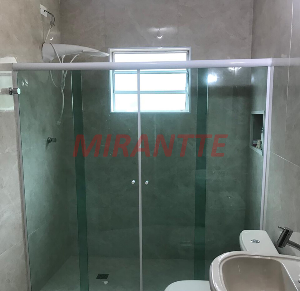 Sobrado de 275m² com 3 quartos em Roseira