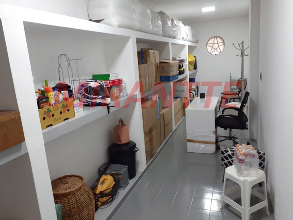 Sobrado de 398m² com 3 quartos em Vila Rosália