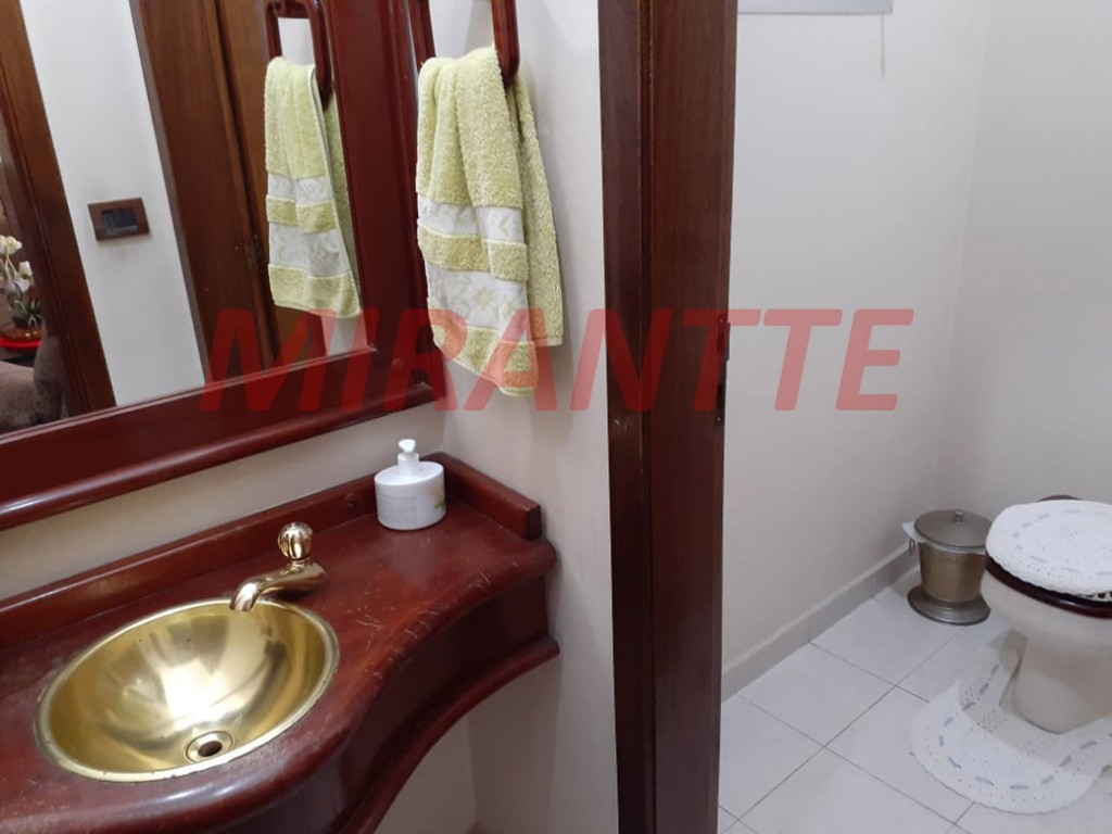 Sobrado de 398m² com 3 quartos em Vila Rosália