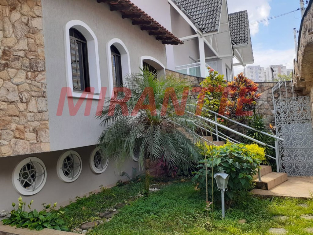 Sobrado de 398m² com 3 quartos em Vila Rosália