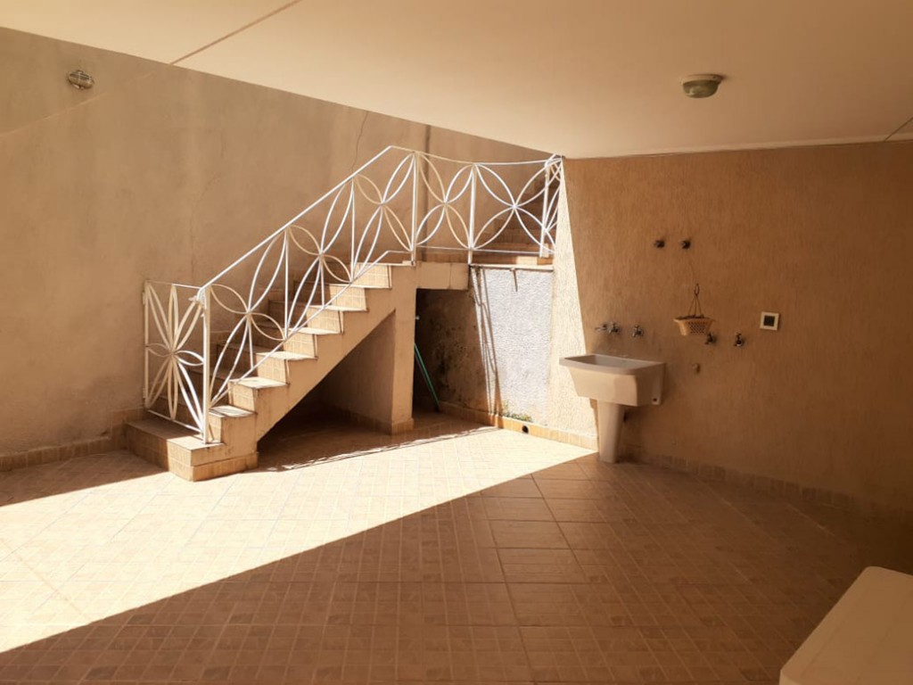 Sobrado de 398m² com 3 quartos em Vila Rosália