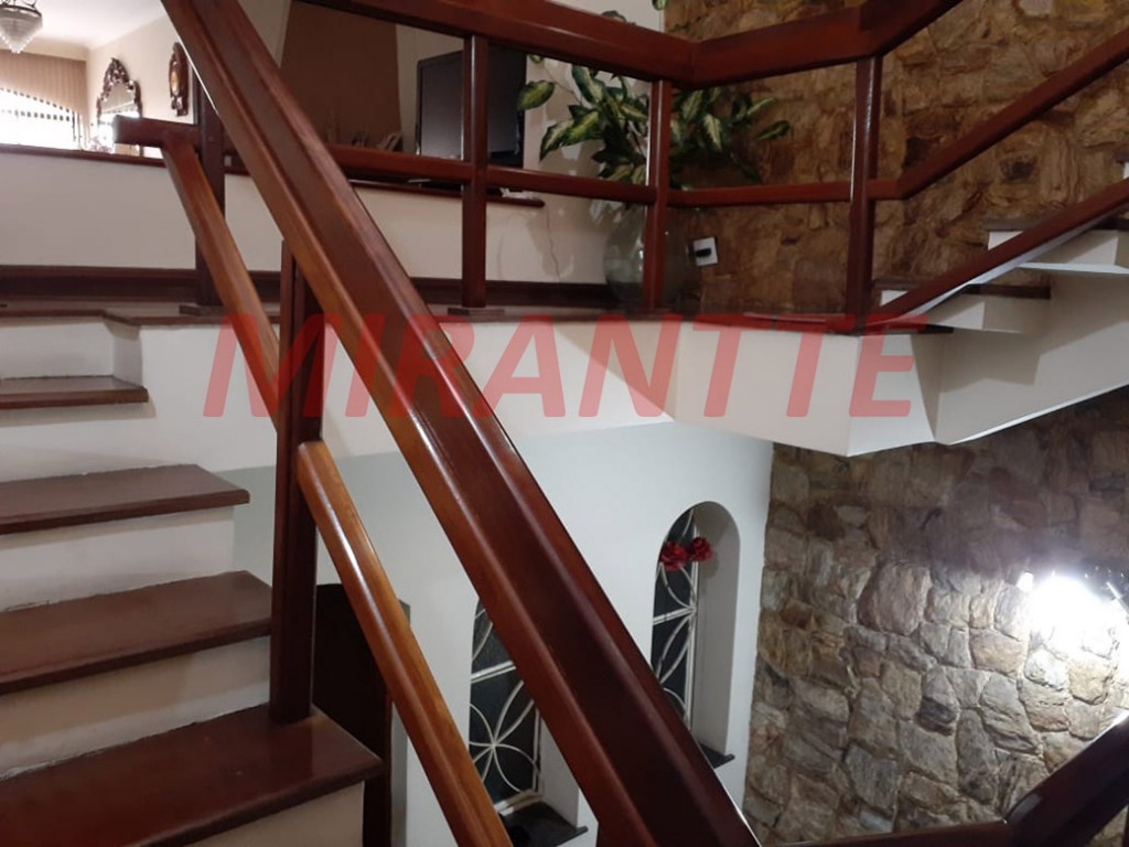 Sobrado de 398m² com 3 quartos em Vila Rosália