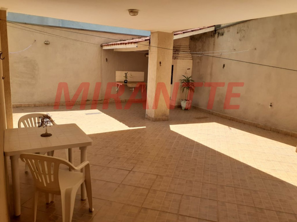 Sobrado de 398m² com 3 quartos em Vila Rosália
