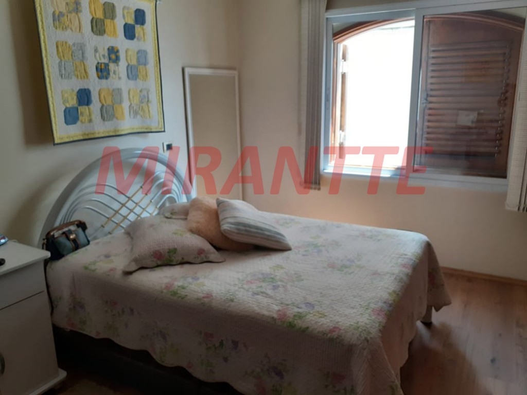 Sobrado de 398m² com 3 quartos em Vila Rosália