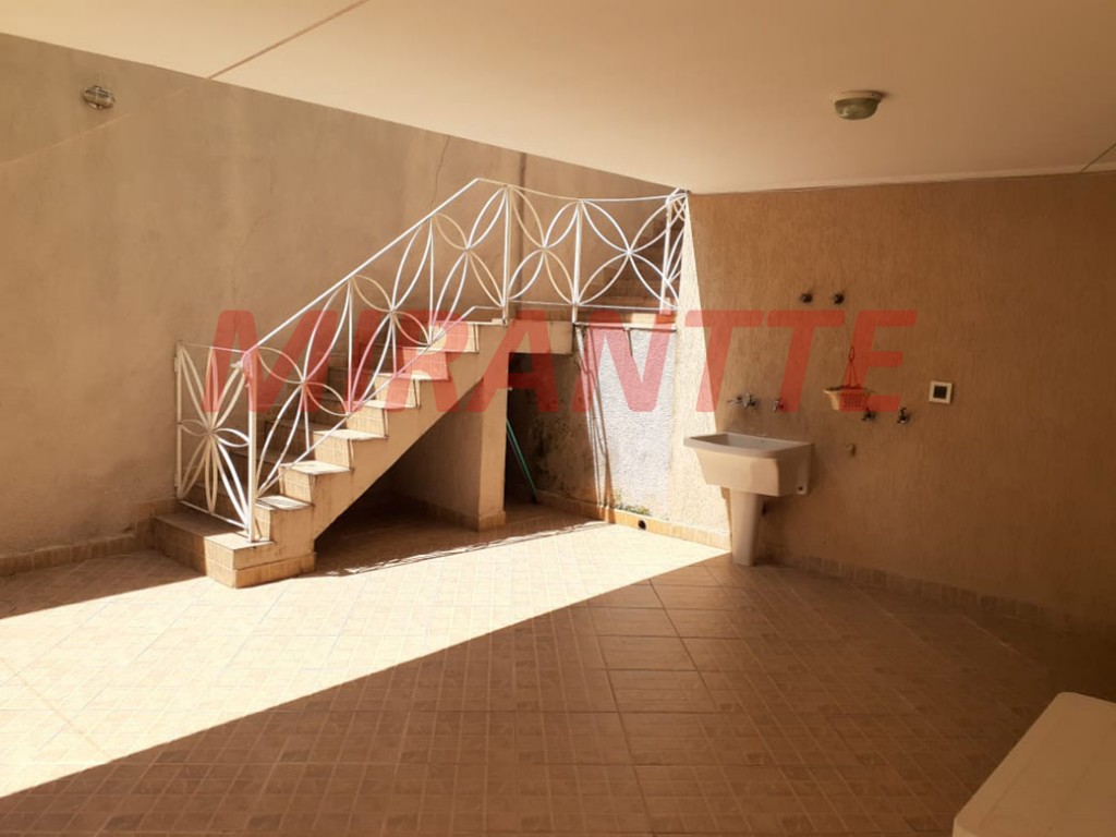 Sobrado de 398m² com 3 quartos em Vila Rosália
