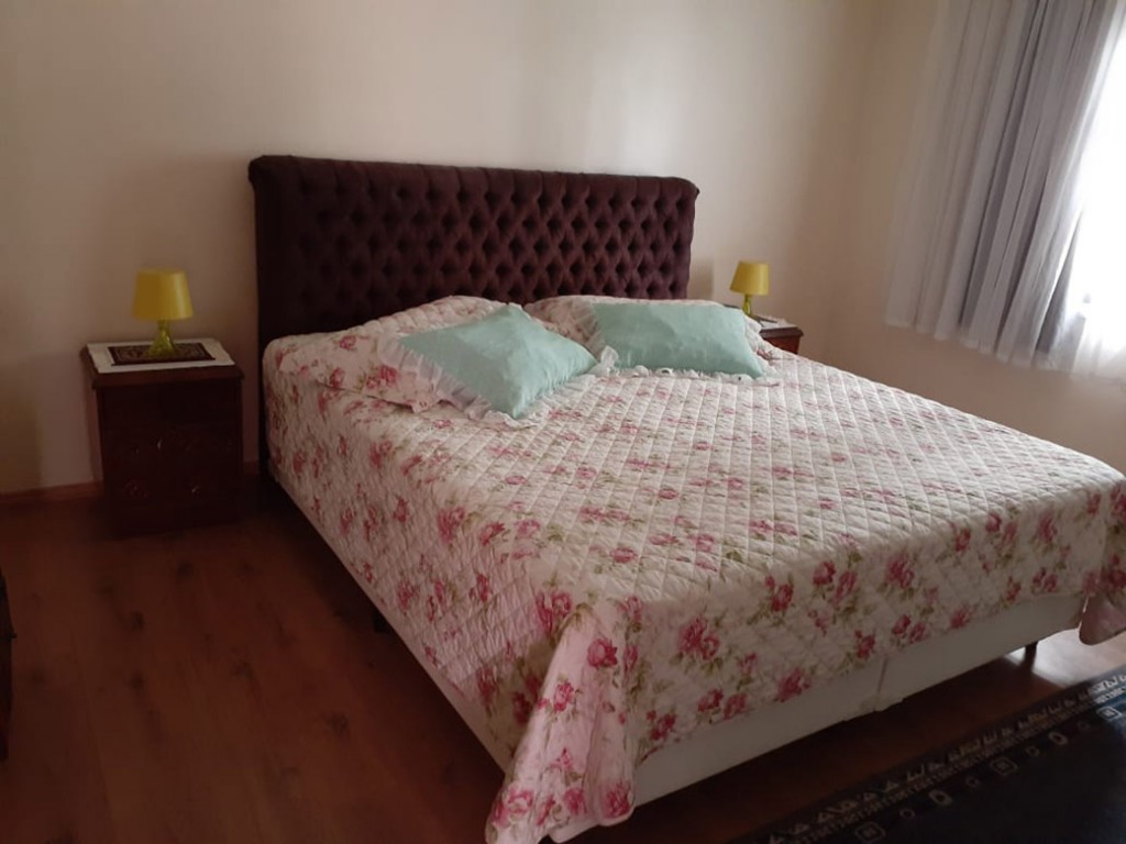 Sobrado de 398m² com 3 quartos em Vila Rosália