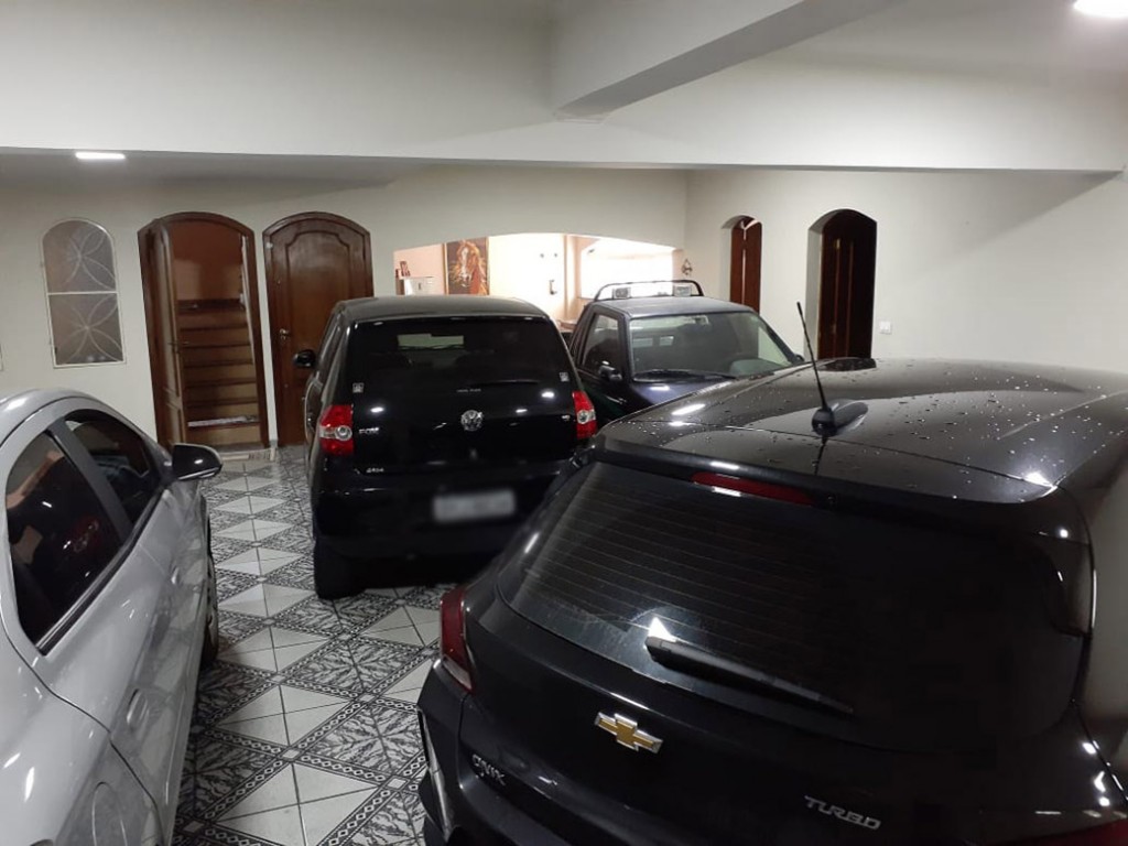 Sobrado de 398m² com 3 quartos em Vila Rosália