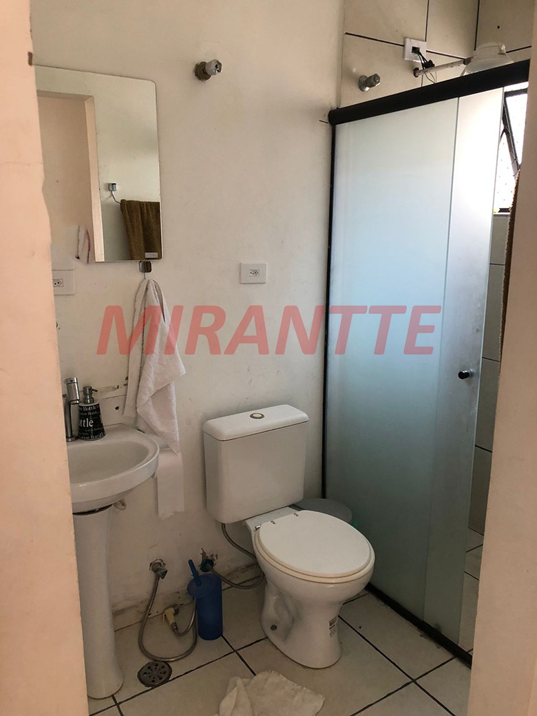 Sobrado de 260m² com 4 quartos em Santana