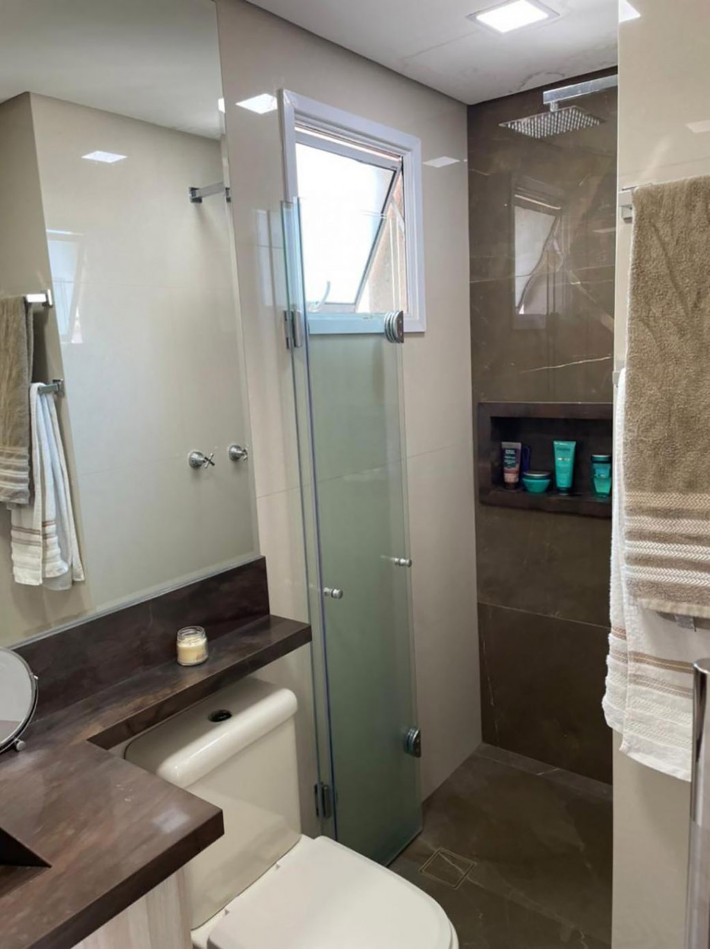 Apartamento de 60m² com 2 quartos em NÃO INFORMADO