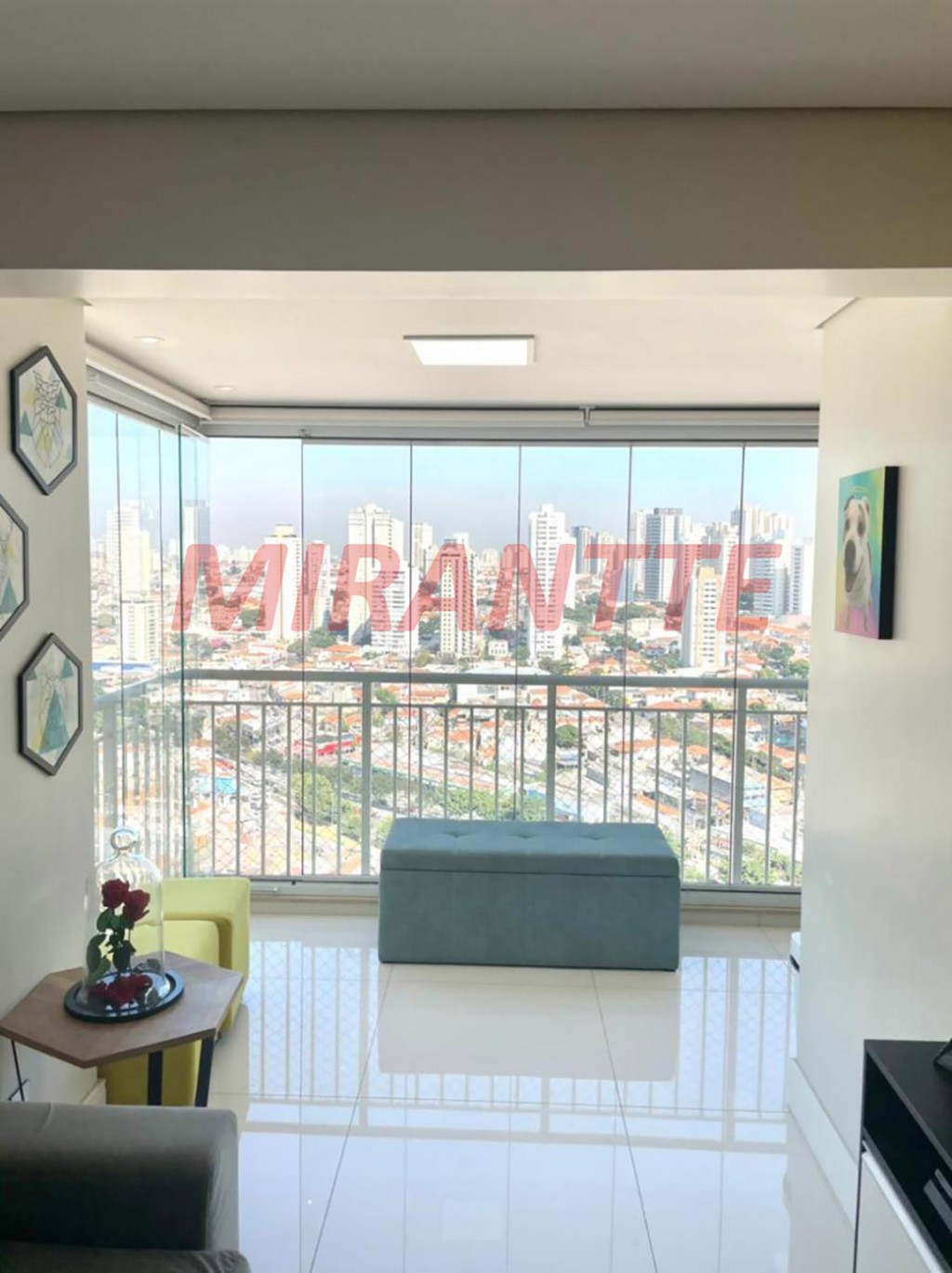 Apartamento de 60m² com 2 quartos em NÃO INFORMADO