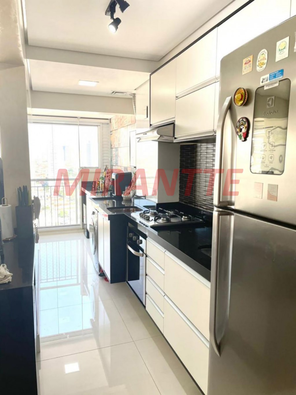 Apartamento de 60m² com 2 quartos em NÃO INFORMADO