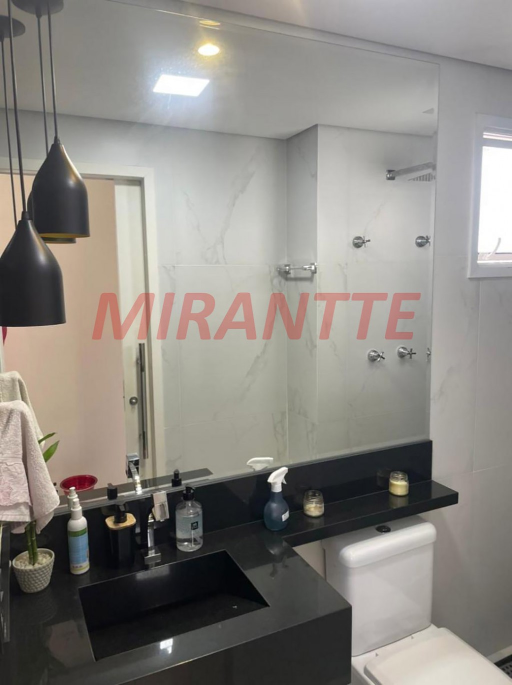 Apartamento de 60m² com 2 quartos em NÃO INFORMADO