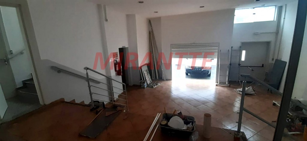 Comercial de 500m² em Jardim Bom Clima