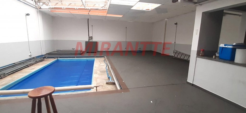 Comercial de 500m² em Jardim Bom Clima