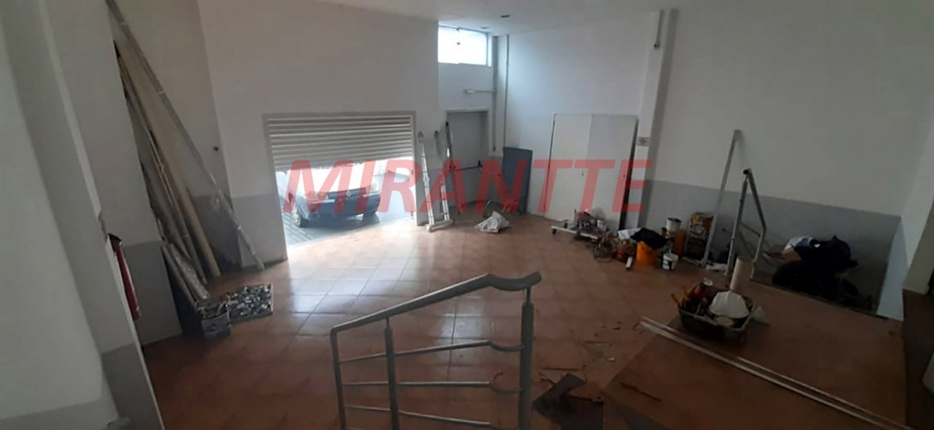 Comercial de 500m² em Jardim Bom Clima