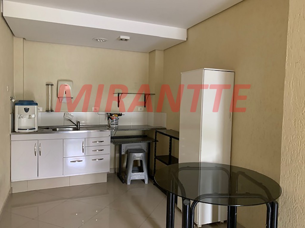 Comercial de 420m² em Santana