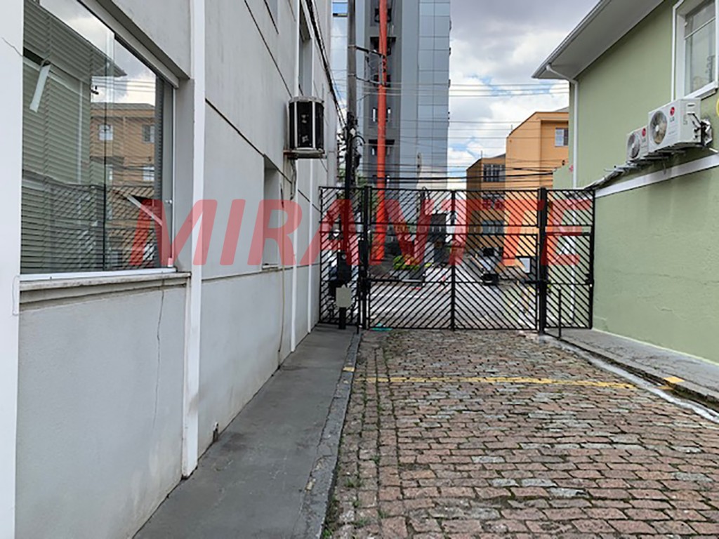 Comercial de 420m² em Santana