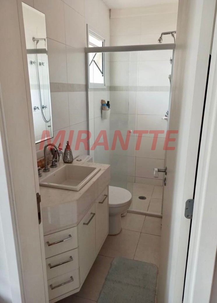 Sobrado de 235m² com 4 quartos em Tremembe