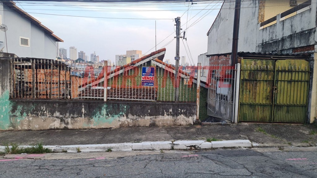 Terreno de 320m² em Vila Aurora