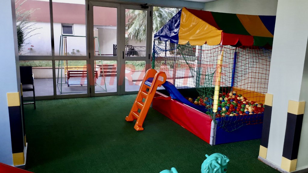 Apartamento com 3 quartos em Horto Florestal