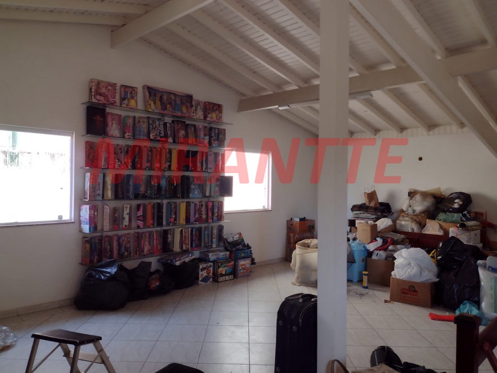 Casa terrea de 486m² com 4 quartos em Jardim Bibi