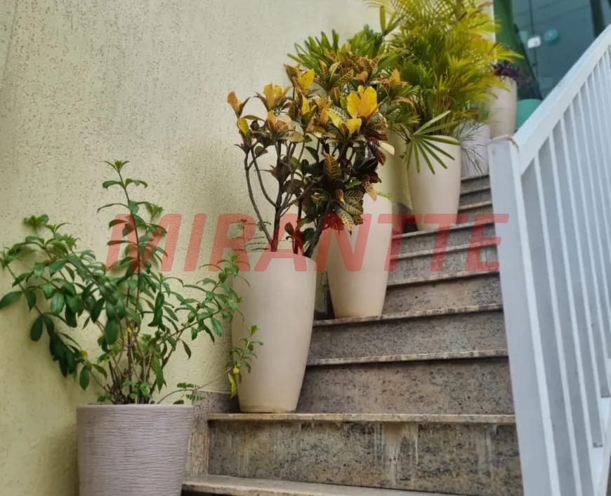 Sobrado de 200m² com 3 quartos em Jardim São Paulo