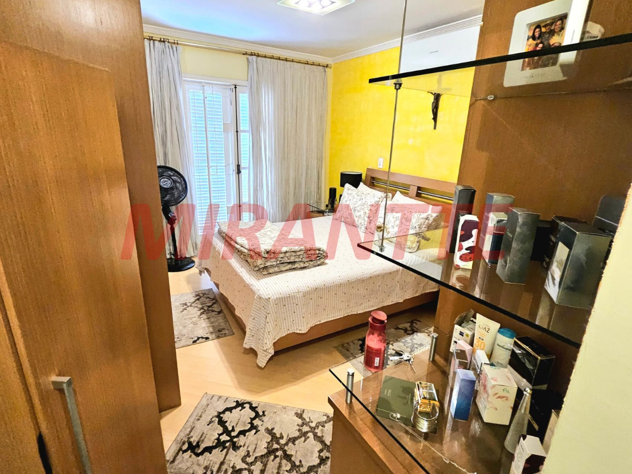 Sobrado de 200m² com 3 quartos em Jardim São Paulo