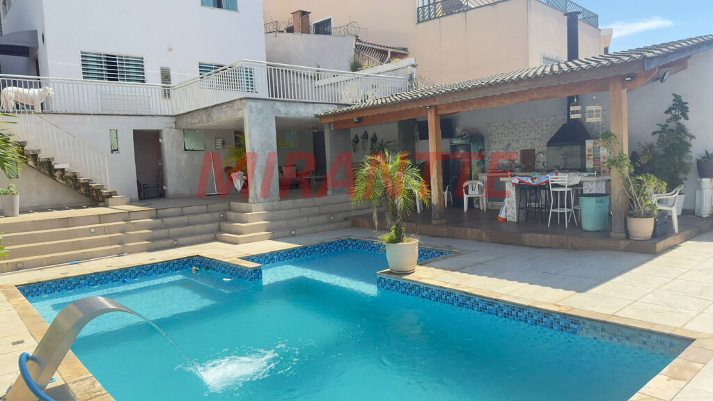 Sobrado de 215m² com 3 quartos em Palmas Do Tremembé