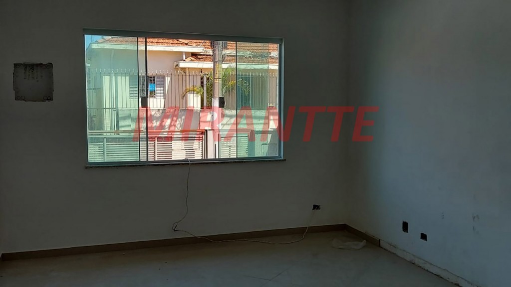 Sobrado de 220m² com 3 quartos em Santa Terezinha
