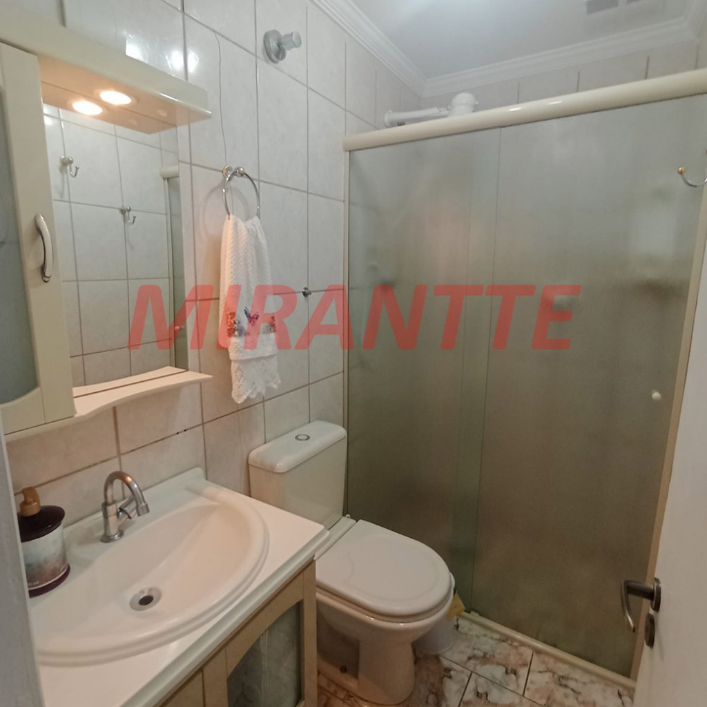 Sobrado de 240m² com 5 quartos em Vila Isolina Mazzei
