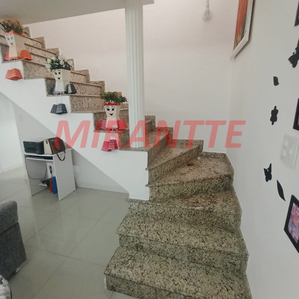 Sobrado de 240m² com 5 quartos em Vila Isolina Mazzei