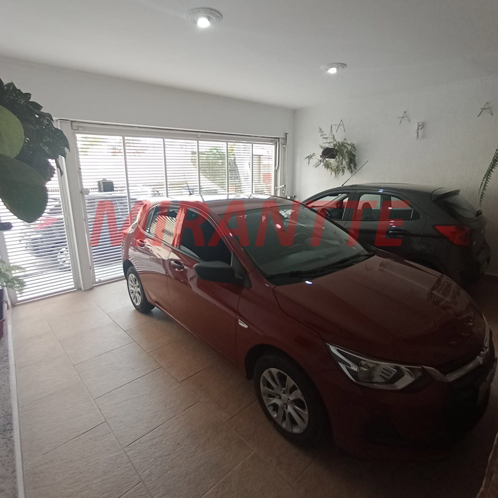 Sobrado de 240m² com 5 quartos em Vila Isolina Mazzei