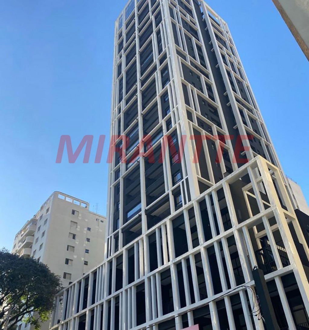 Apartamento de 64m² com 2 quartos em Perdizes