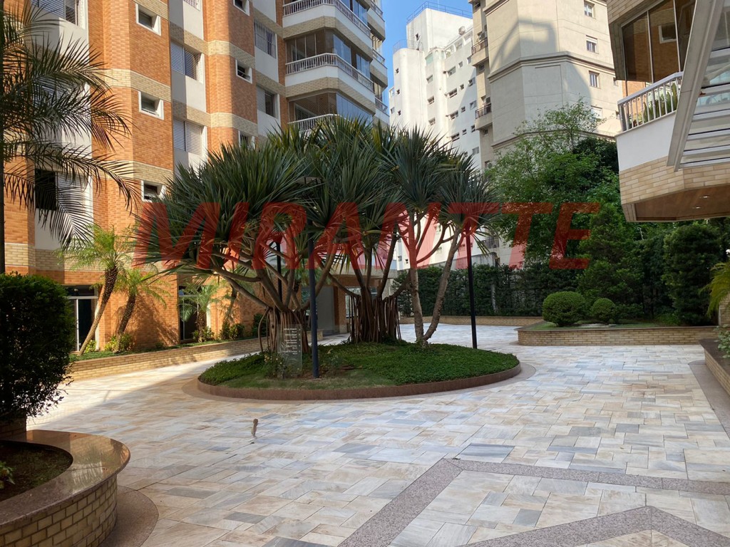 Apartamento de 380m² com 4 quartos em Perdizes
