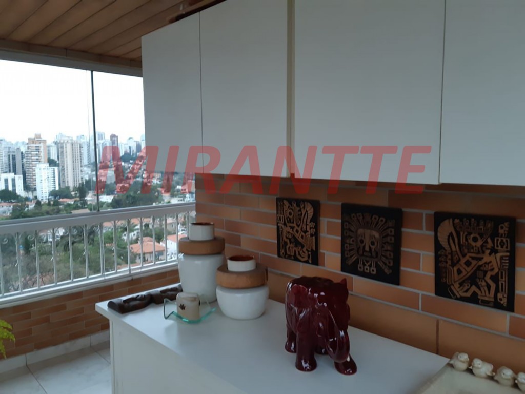 Apartamento de 380m² com 4 quartos em Perdizes