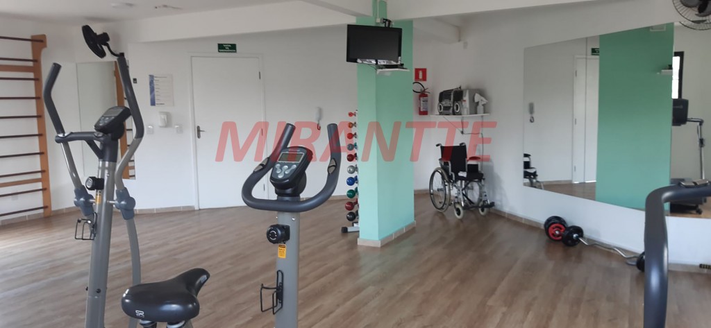 Apartamento de 57m² com 2 quartos em Santa Teresinha
