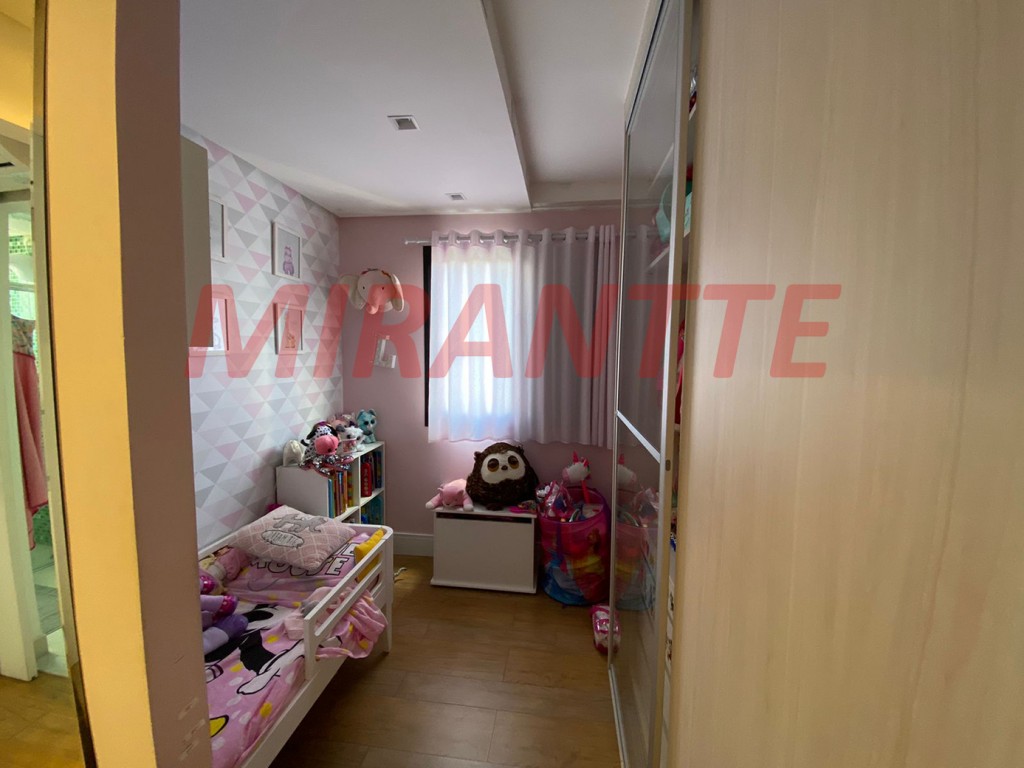 Apartamento de 57m² com 2 quartos em Santa Teresinha