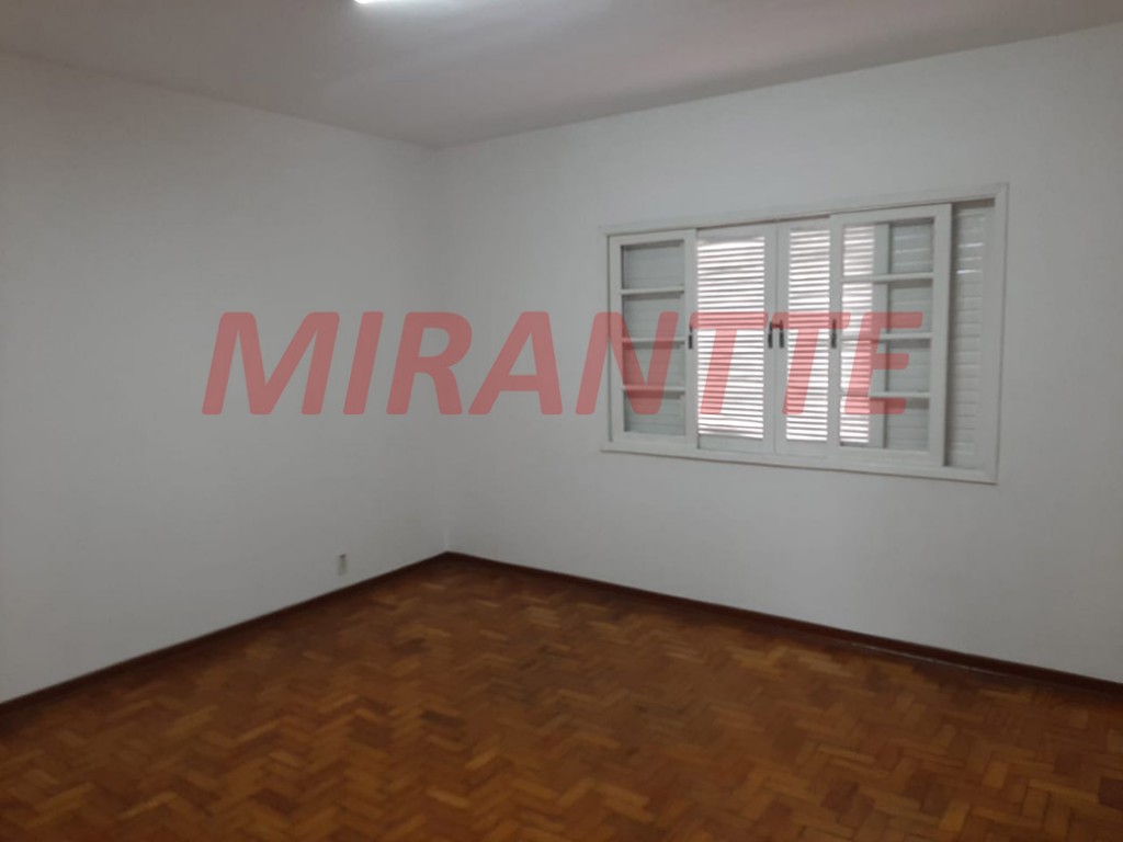 Comercial de 250m² em Casa Verde