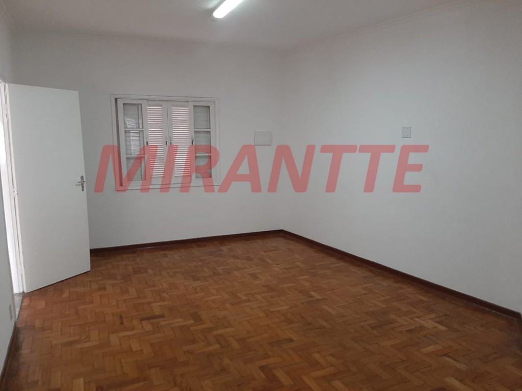 Comercial de 250m² em Casa Verde